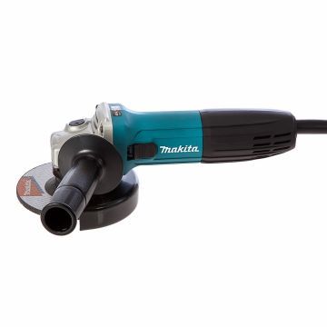 Углошлифовальная машина (болгарка) Makita GA 5030 720 Вт. 125 мм. Углошлифовальная машина (болгарка) Makita GA 5030 720 Вт. 125 мм.