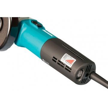 Углошлифовальная машина (болгарка) Makita 9565CV 1400 Вт. 125 мм. Углошлифовальная машина (болгарка) Makita 9565CV 1400 Вт. 125 мм.