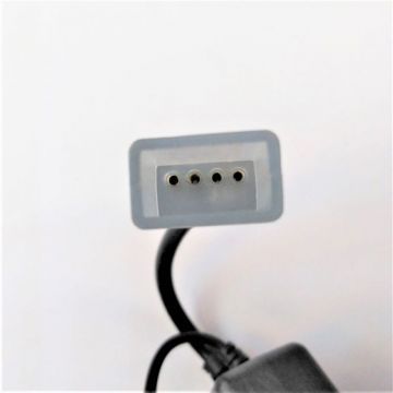 Контроллер с инфракрасным пультом RGB RF для ленты 220V 1000W 4.5A Контроллер с инфракрасным пультом RGB RF для ленты 220V 1000W 4.5A